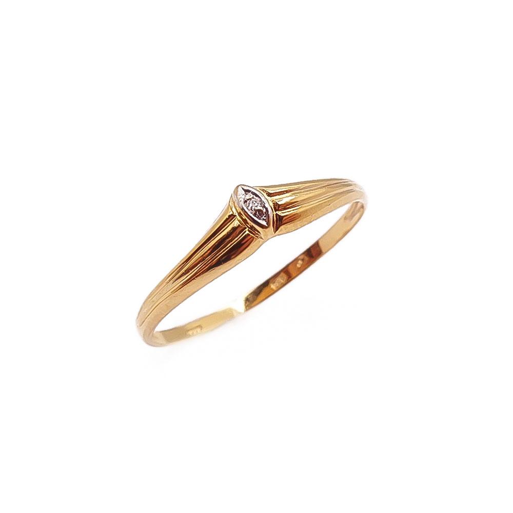 Kultainen sormus 17,5mm 0,005ct #0