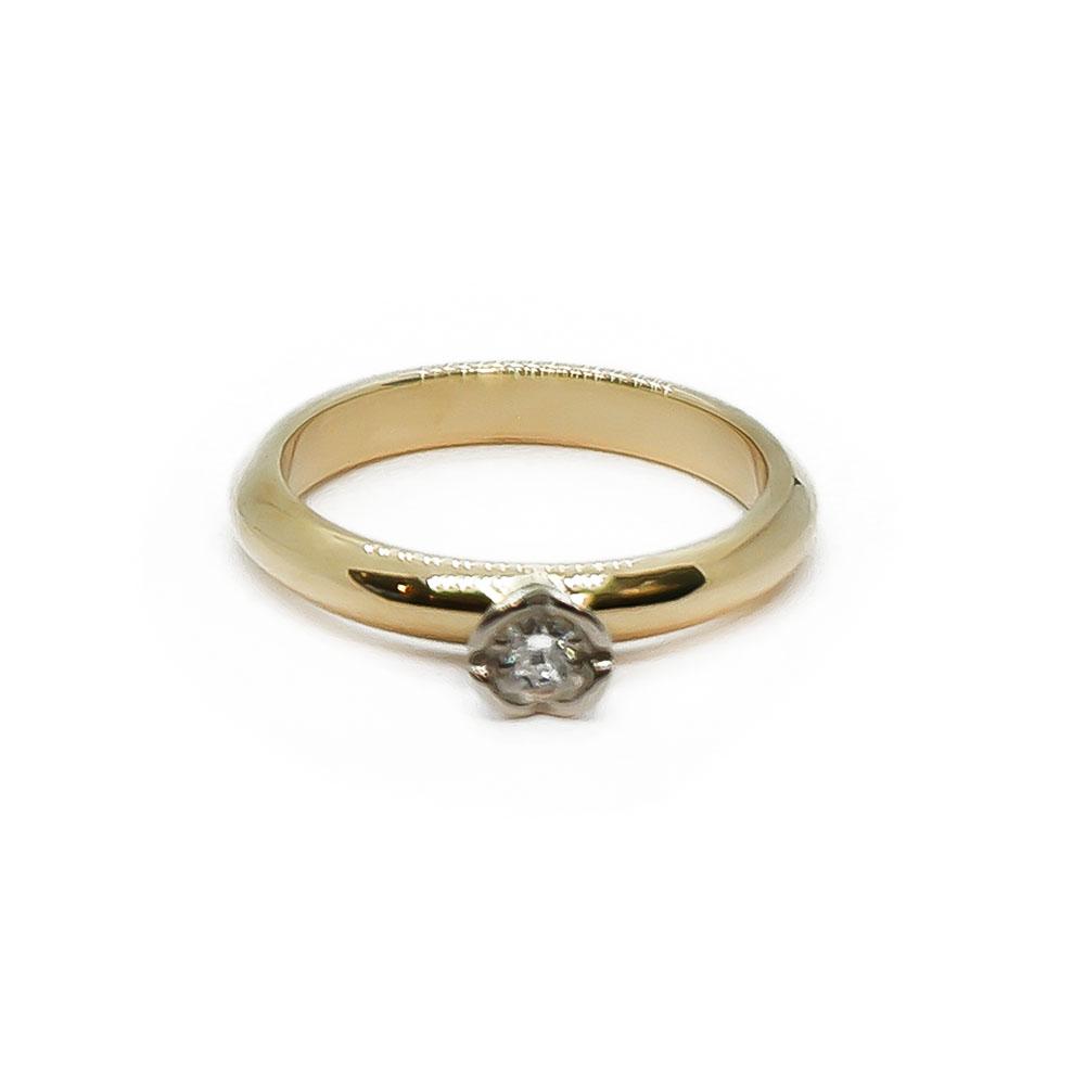 18k Timanttisormus  16,5 #5