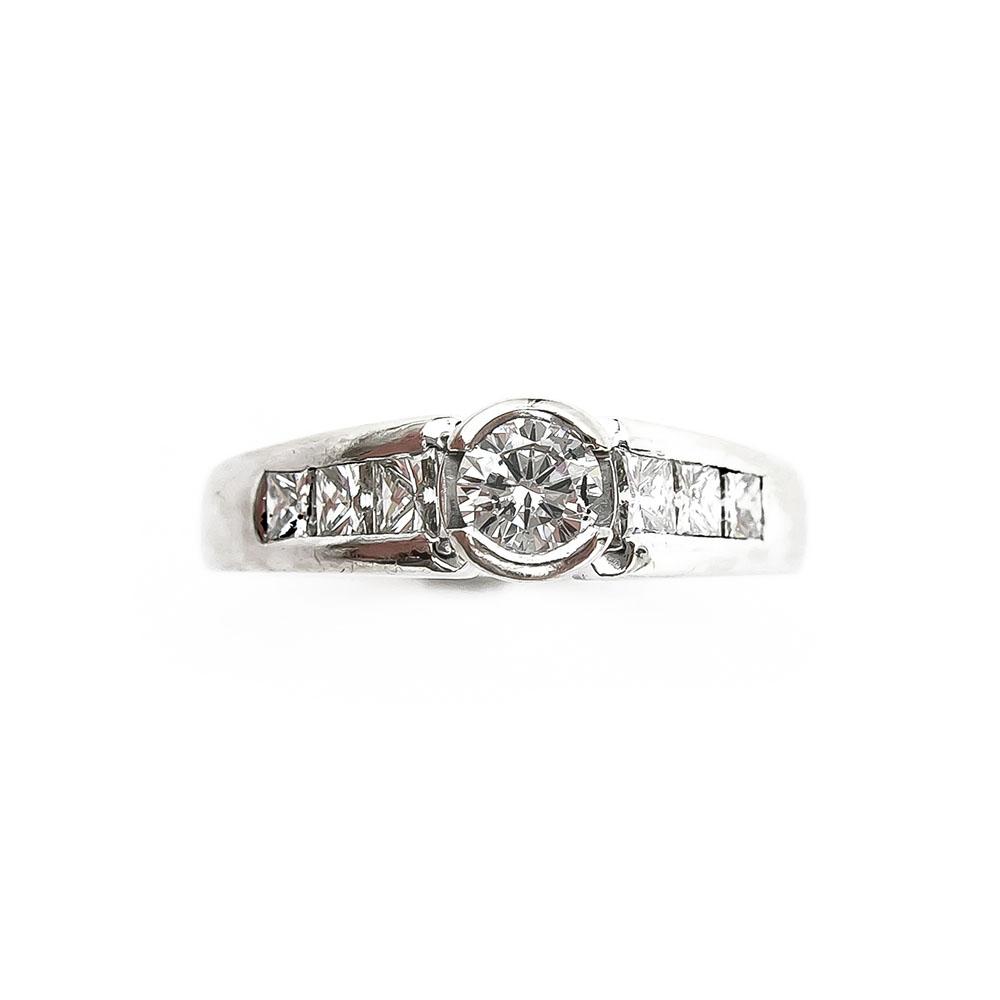 18K Valkokultainen timanttisormus 0,3ct + 6x 0,05ct 21mm #1