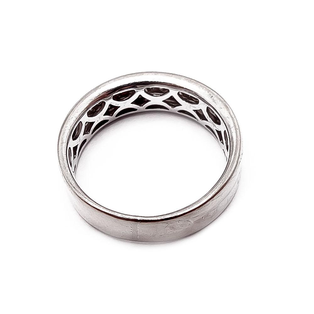 Kohinoor 14K valkokultainen rivitimanttisormus 0,17 ct, 18,25 mm #2 Kultatukku.fi