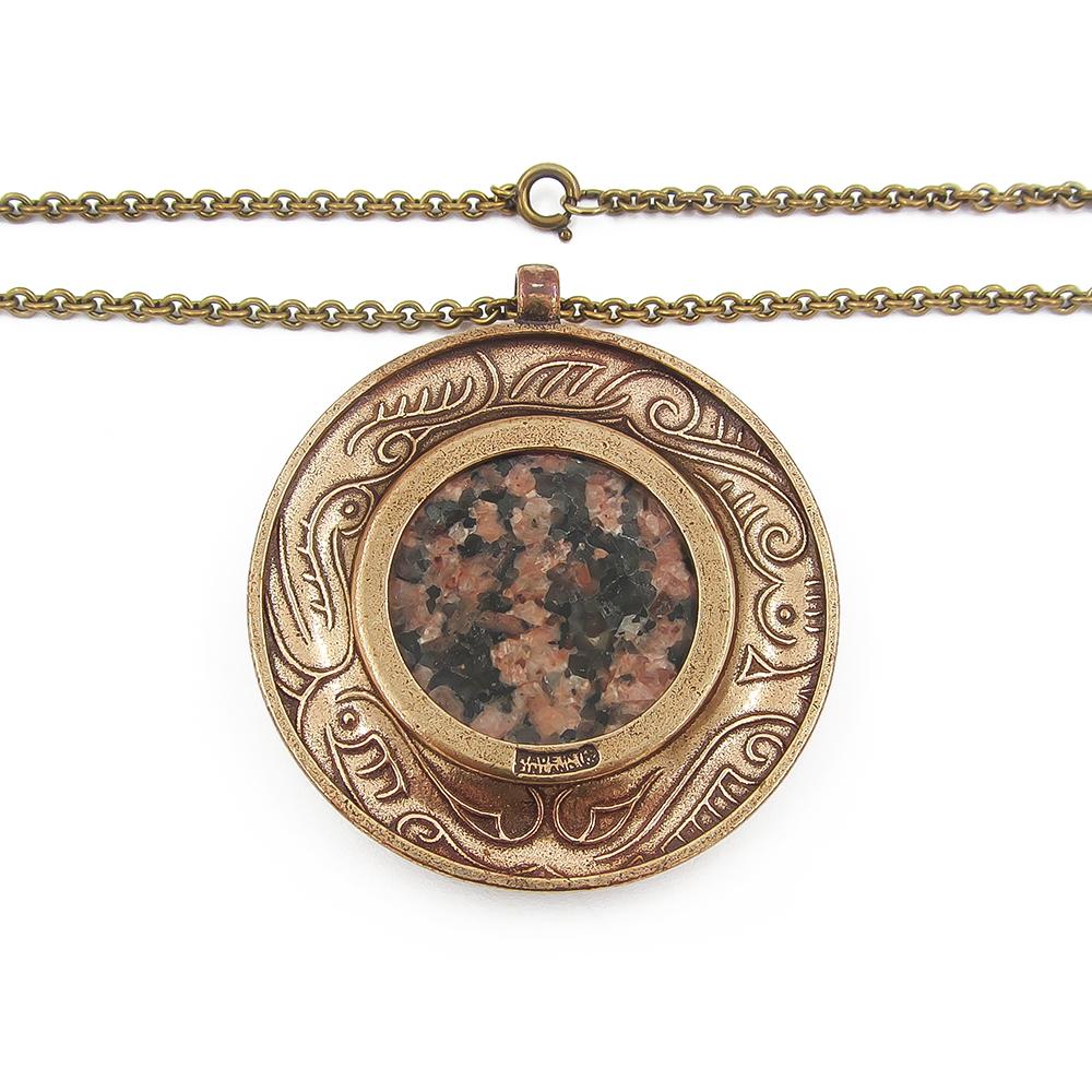 Kalevala koru riipus-1616 graniitilla 82cm pronssi #1