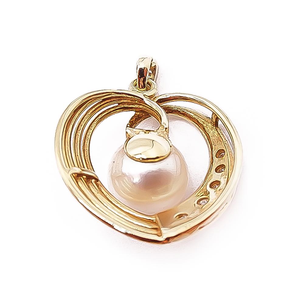 Kultainen helmi-timanttiriipus 0,05ct #2 Kultatukku.fi