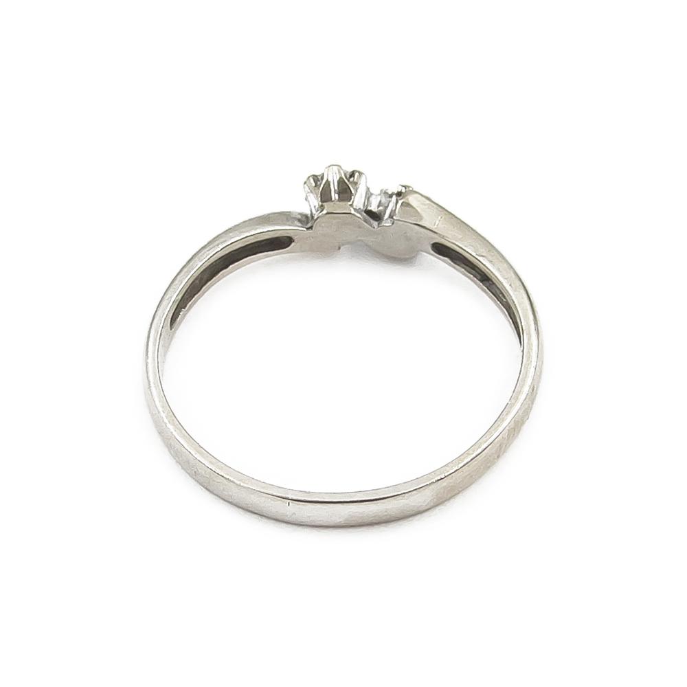 Valkokultainen kahden timantin sormus 0,06 ct, 15 mm, 1986 #3 Kultatukku.fi
