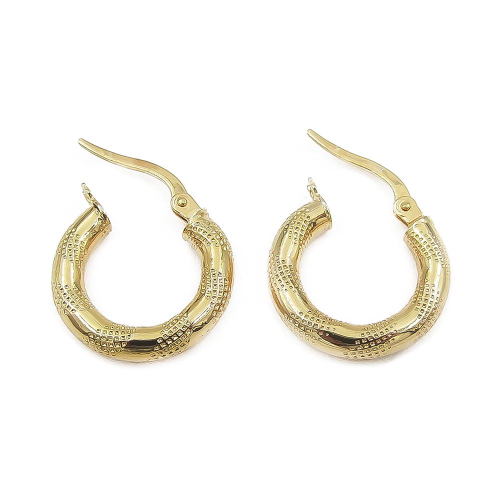 Kuvioidut 14K kultaiset rengaskorvakorut 10 × 3 mm #2 Kultatukku.fi
