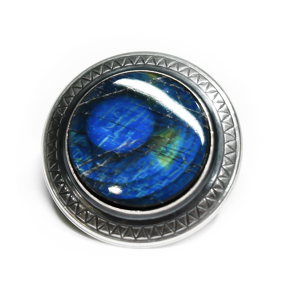 Kalevala Koru 1588 -rintakoru, hopeaa ja spektroliittia, 28 mm #0 Kultatukku.fi