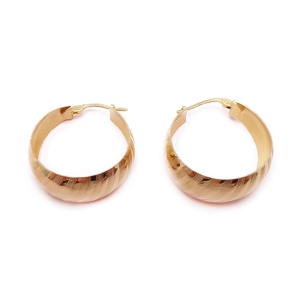 Unoaerre leveät kuvioidut kultakorvarenkaat 14K, 24 mm #0 Kultatukku.fi