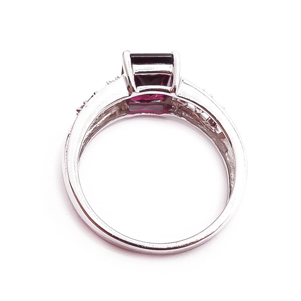 Valkokultainen timanttisormus Granat rodolit 0,06ct 18,5mm #2 Kultatukku.fi