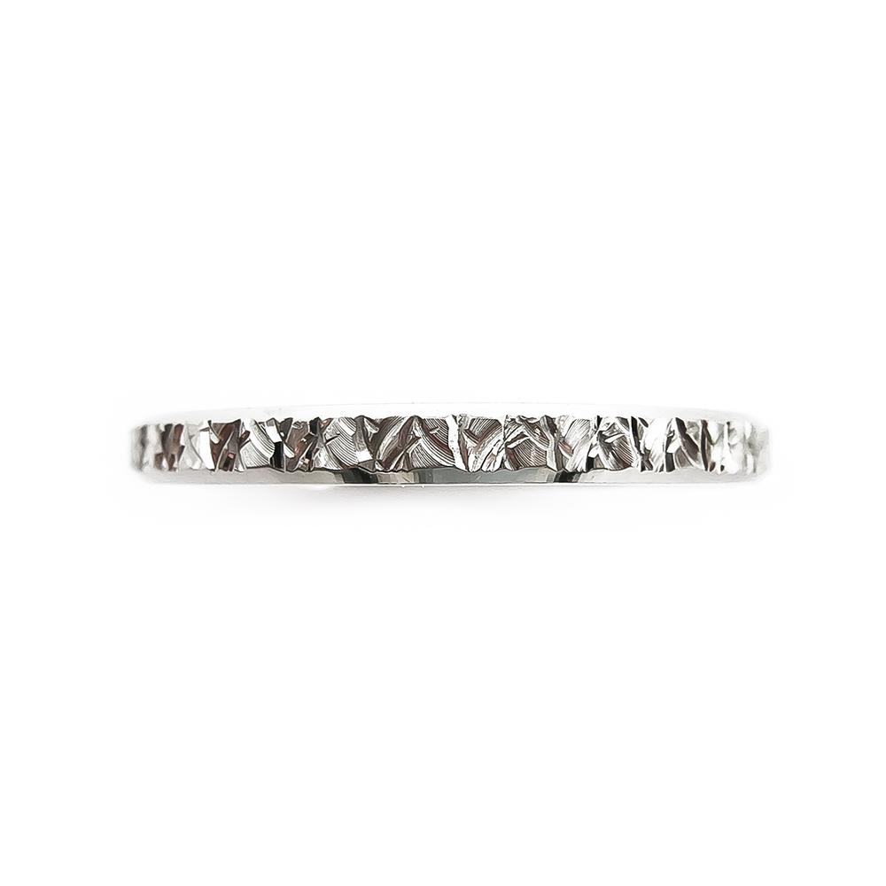Valkokultainen timanttileikattu sormus 16,6mm, leveys 1,9mm #1 Kultatukku.fi