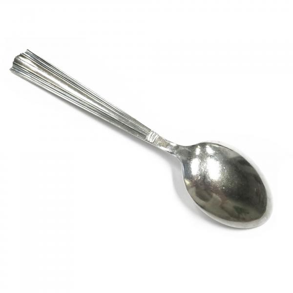 Margit puolen tusinan setti aterimia #2