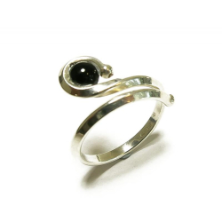 Tuotekuva Compro sormus, onyx halk.17mm