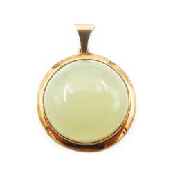 Tuotekuva Kultainen riipus, iso vihertävä kivi