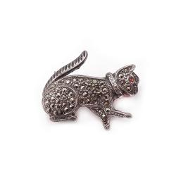 Tuotekuva Hopeinen kissa rintaneula markasiitit