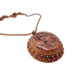 Tuotekuva Pronssinen riipus 1515-4 graniitilla