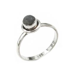 Tuotekuva Hopeinen kivisormus halk.18mm