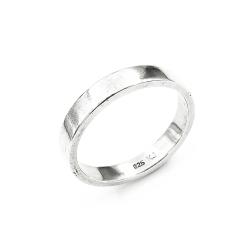 Tuotekuva Sileä hopeasormus halk.18mm lev.3mm