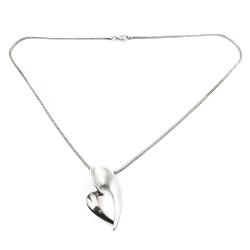 Tuotekuva Sydän kaulakoru silkkiketjulla