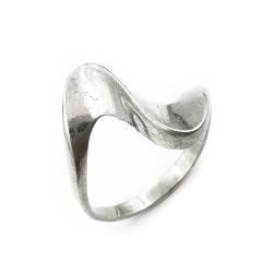 Tuotekuva Aaltoileva hopeasormus 16,5mm