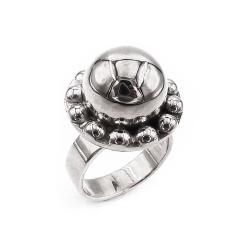 Tuotekuva Jorma Laine hopeasormus pallokehys 18 1971 Kultateollisuus Oy