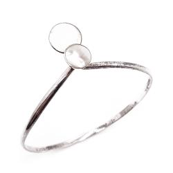 Tuotekuva Hopeinen rannerengas helmiäiskivillä