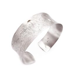 Tuotekuva Hopeinen avorannerengas v.2013 käsinkaiverrettu