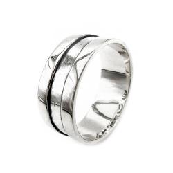 Tuotekuva Leveä hopeinen urasormus 8mm 18,25 1960 Granit Erik & Co